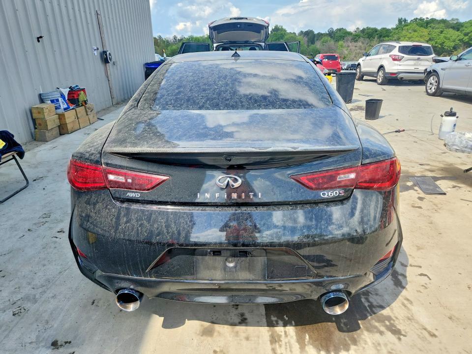 2017 Infiniti Q60 red Sport 400