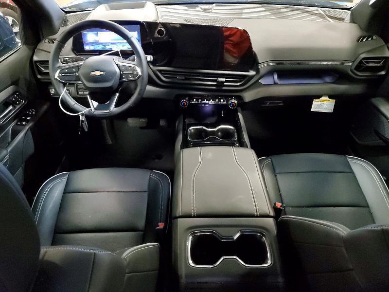 2025 Chevrolet Silverado LT