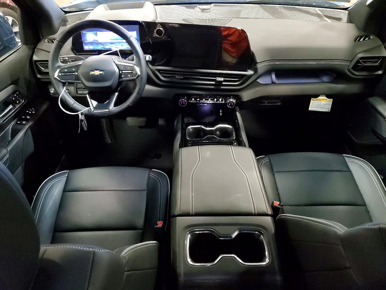 2025 Chevrolet Silverado LT