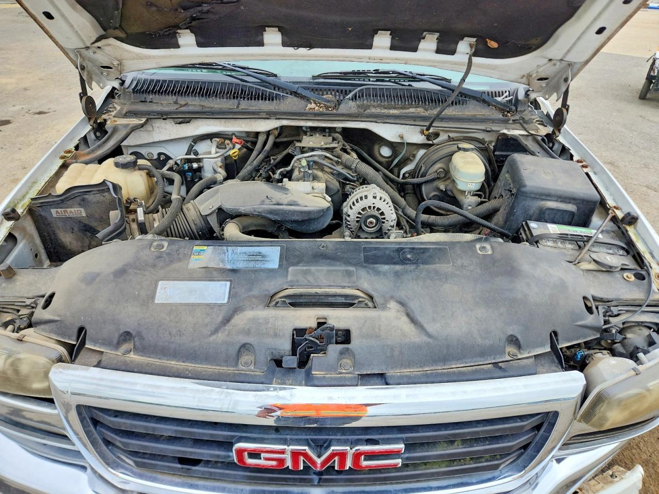 2005 GMC New Sierra C1500