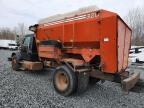 1999 International 4700 Spreader Truck