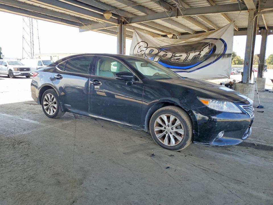 2014 Lexus Es 300h Base