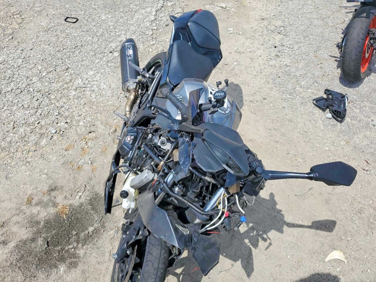 2015 Kawasaki EX300 A