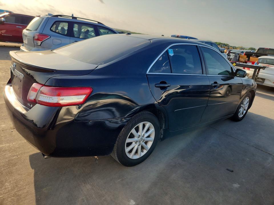 2010 Toyota Camry xle V6