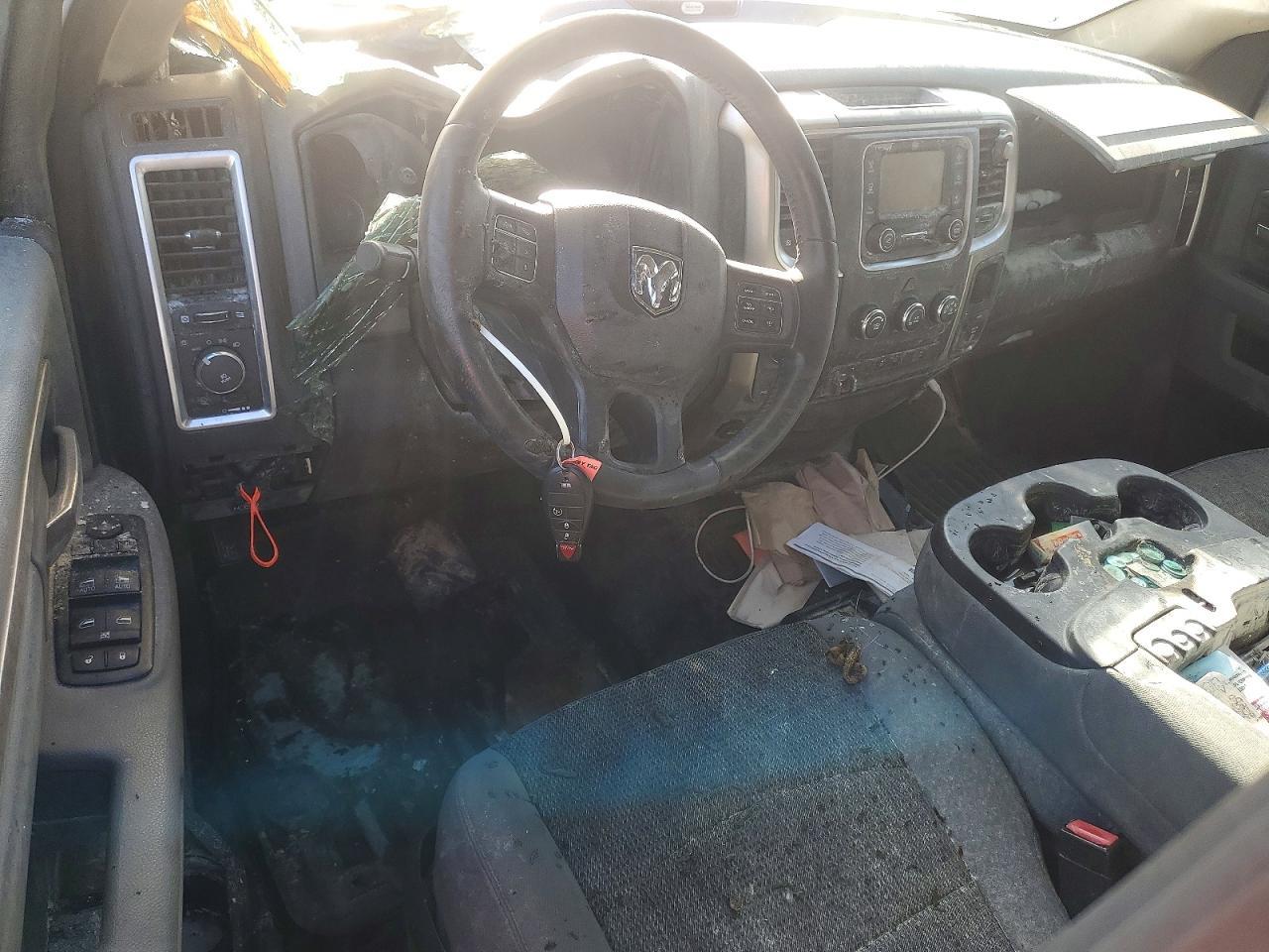 2013 Dodge RAM 1500 SLT