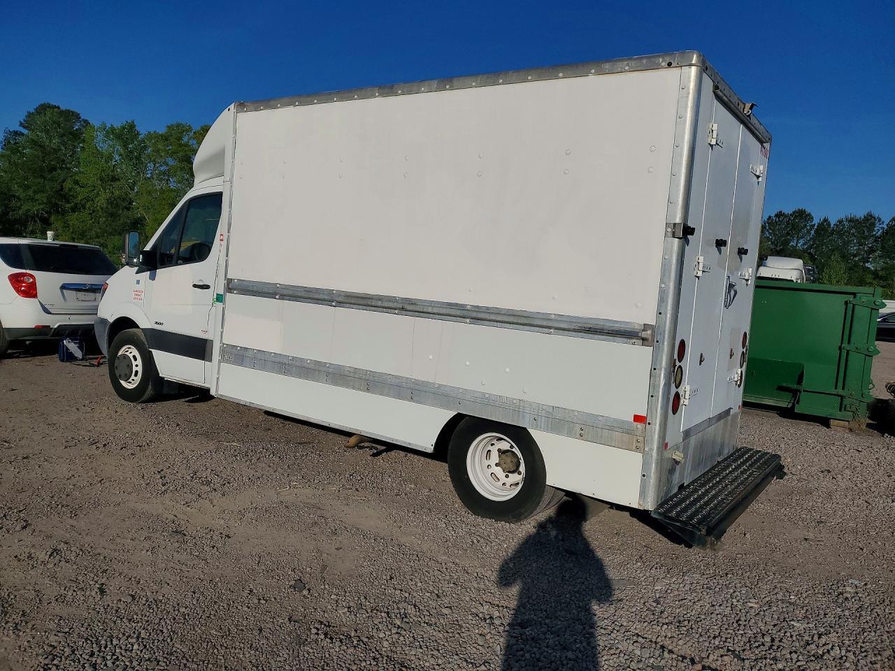 2011 Freightliner Sprinter Delivery Truck