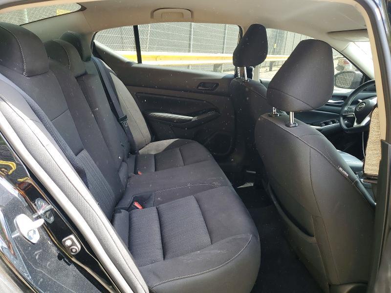 2023 Nissan Altima sv