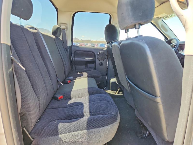 2004 Dodge Ram 1500 st