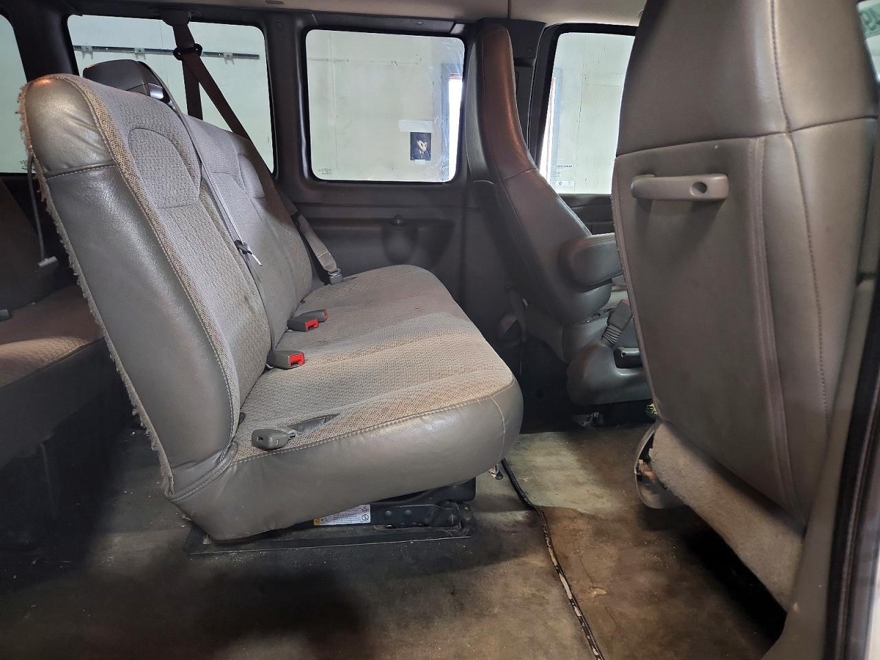 2019 Chevrolet Express G3500 LT