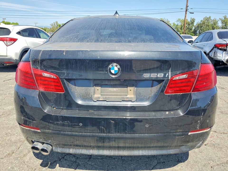 2012 BMW 528 i