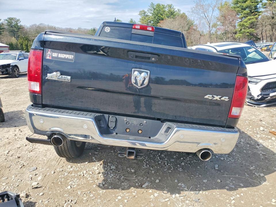 2015 Dodge RAM 1500 SLT
