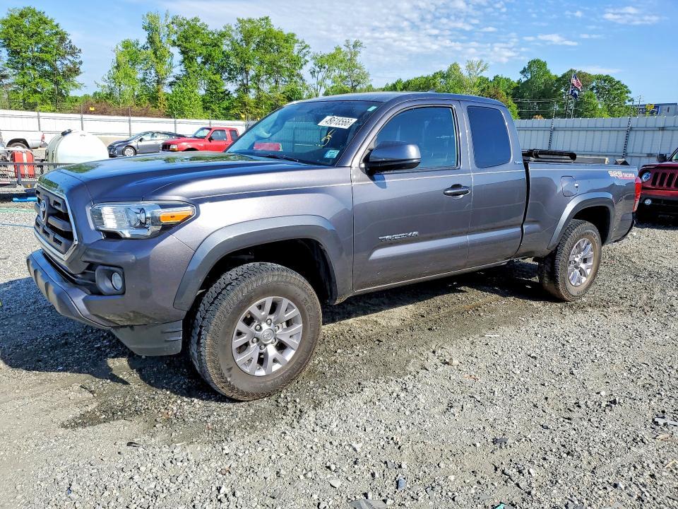 2017 Toyota Tacoma SR5 V6