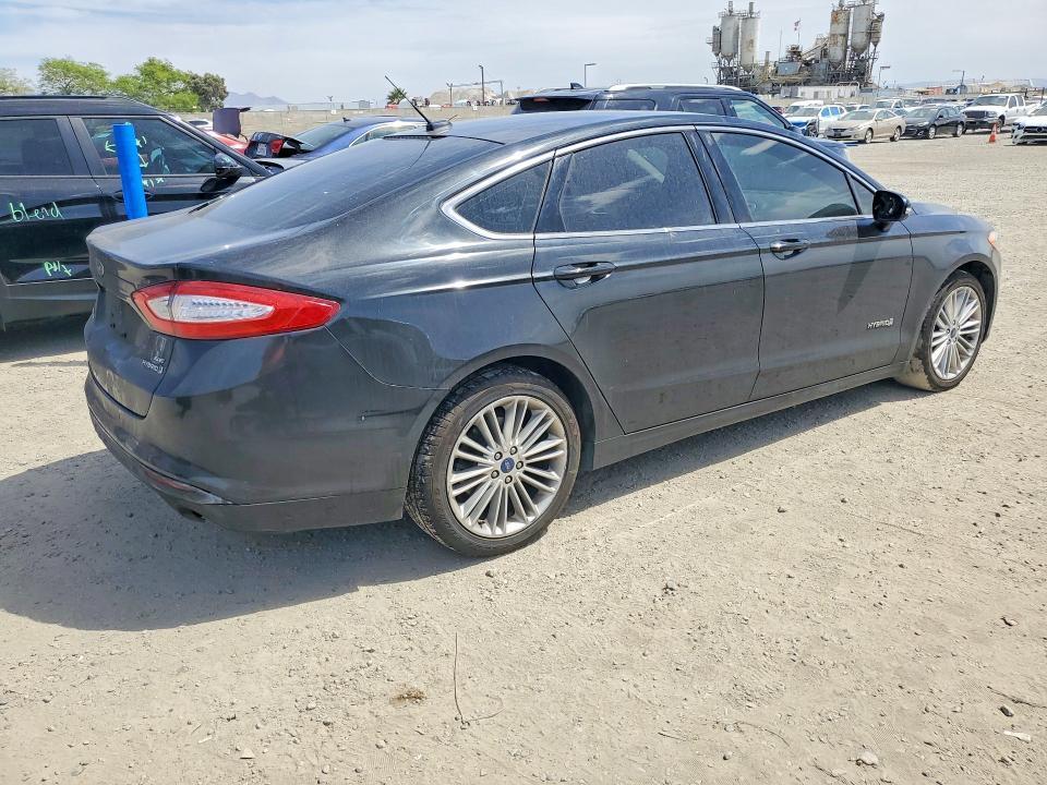 2014 Ford Fusion se Hybrid