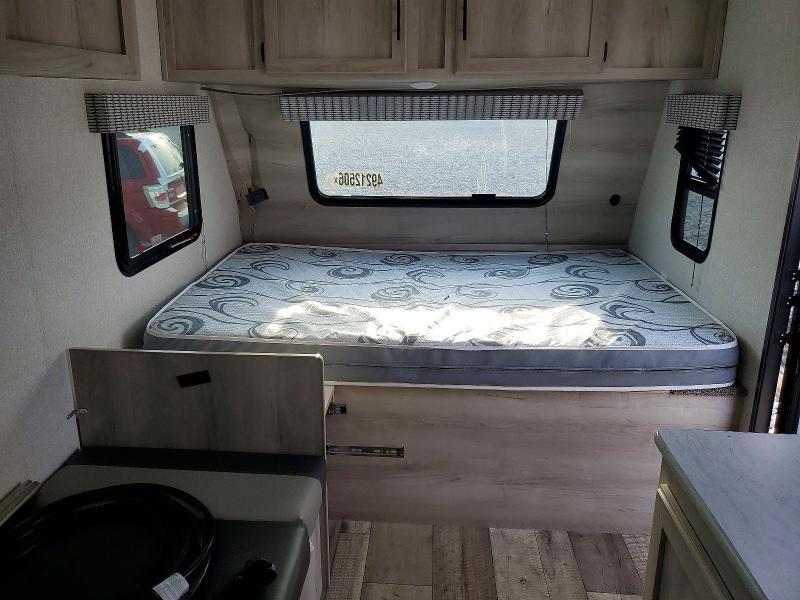 2022 Kz Rv Sportsmen Camper