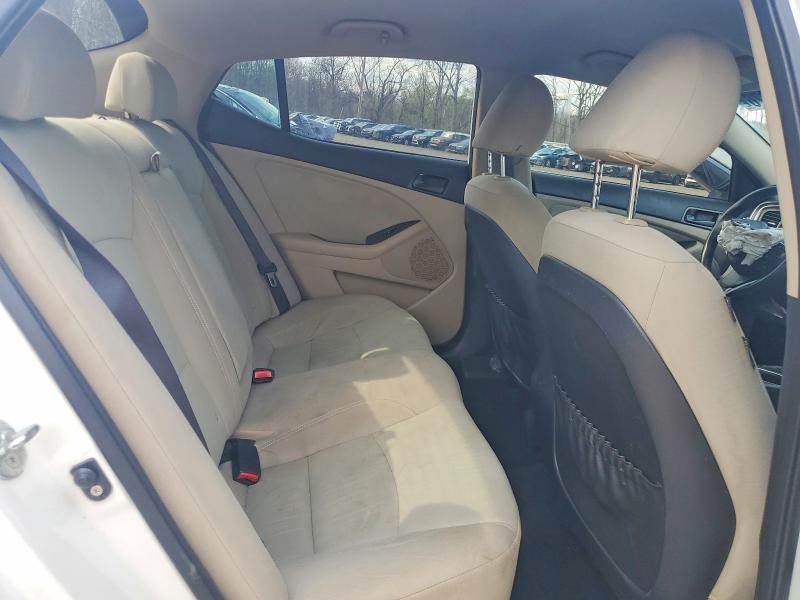 2014 KIA Optima lx