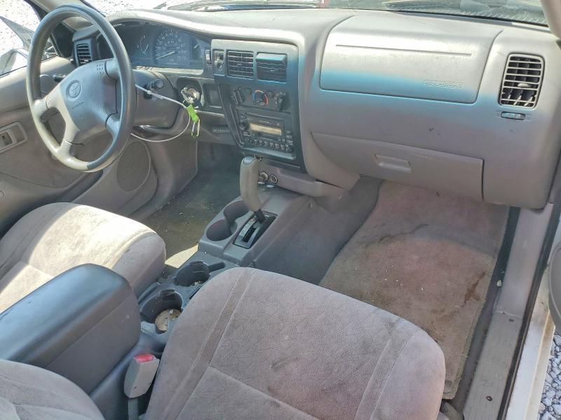 2001 Toyota Tacoma Base