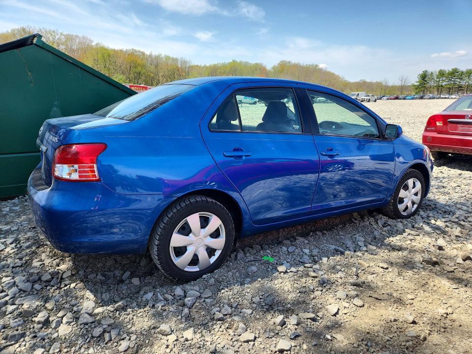 2009 Toyota Yaris Base