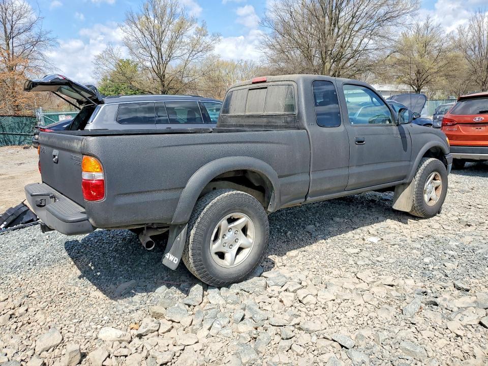 2003 Toyota Tacoma Base
