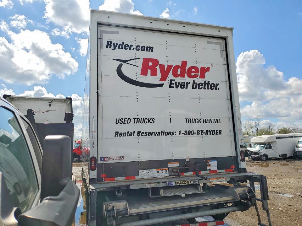 2022 Freigliner 2022 Freightliner Business Class M2 BOX Truck