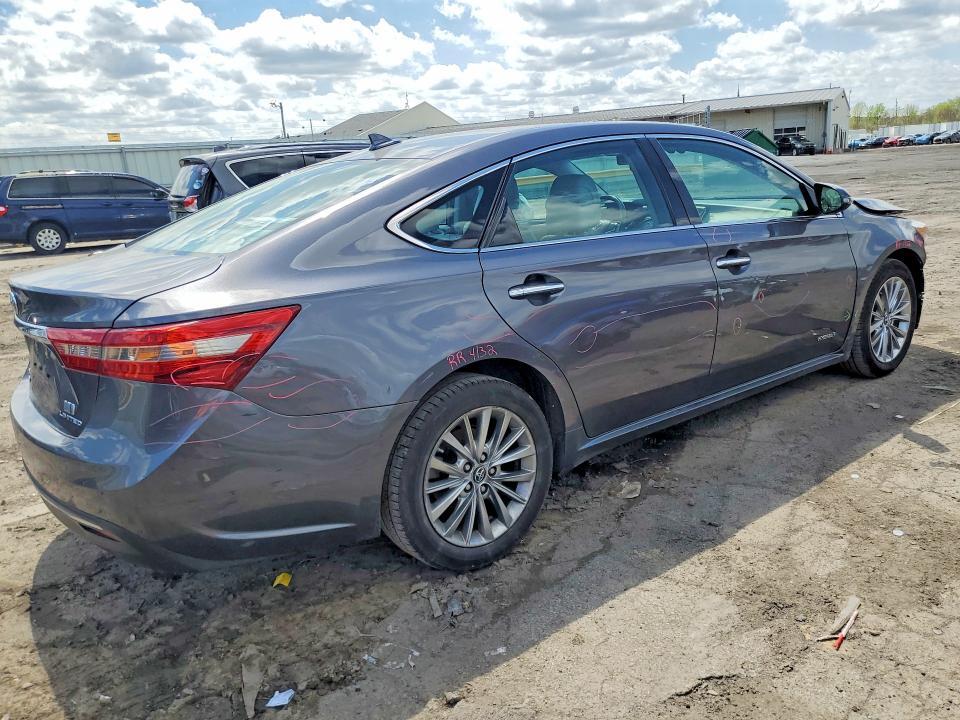 2016 Toyota Avalon Hybrid Limited