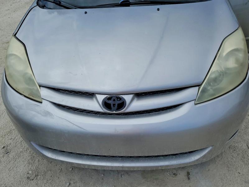 2006 Toyota Sienna le 7 Passenger