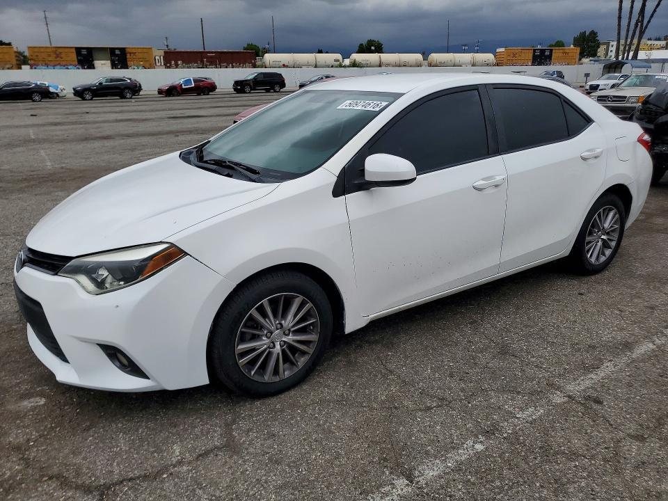 2015 Toyota Corolla le Plus