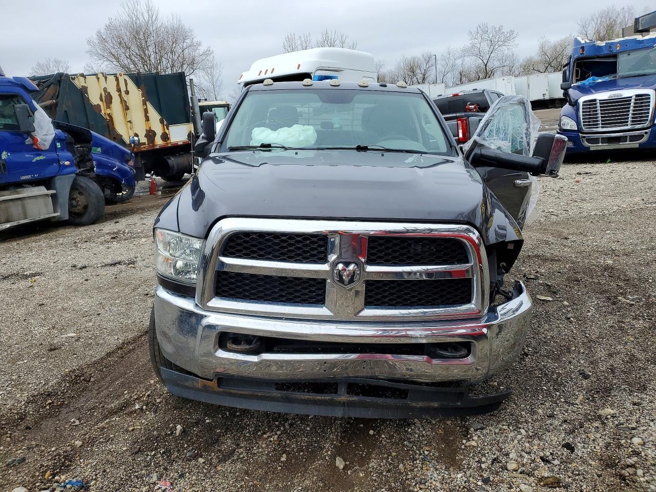 2016 Dodge RAM 3500 ST Flatbed Truck