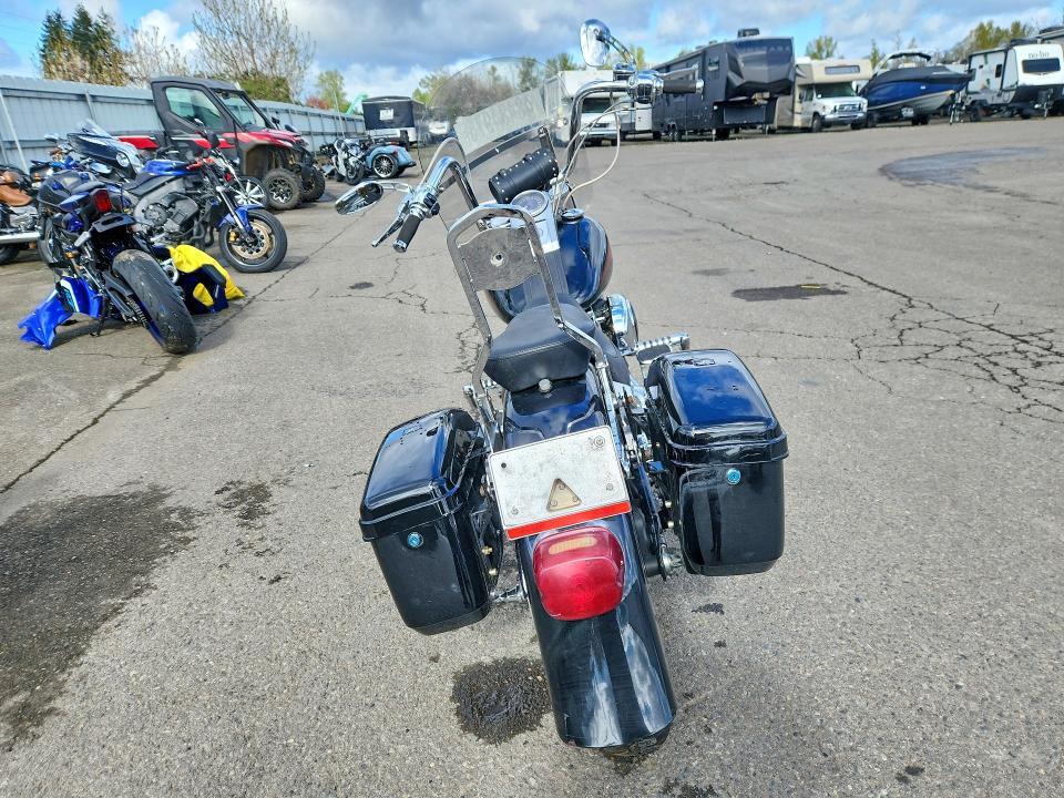 2004 Harley-Davidson Fxst