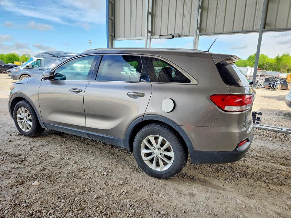 2016 KIA Sorento lx V6