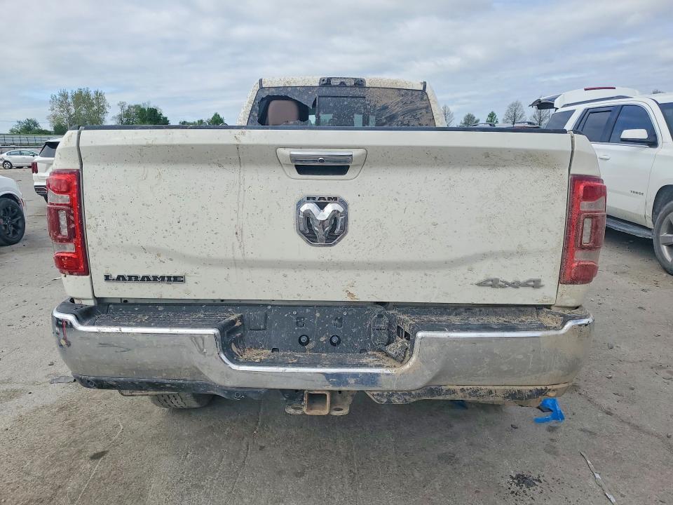 2022 Dodge 3500 Laramie