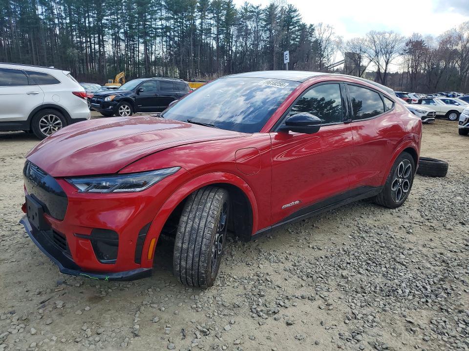 2023 Ford Mustang Mach-e gt