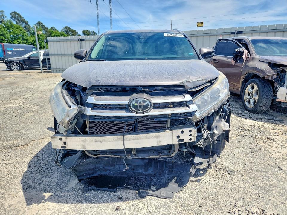 2018 Toyota Highlander xle