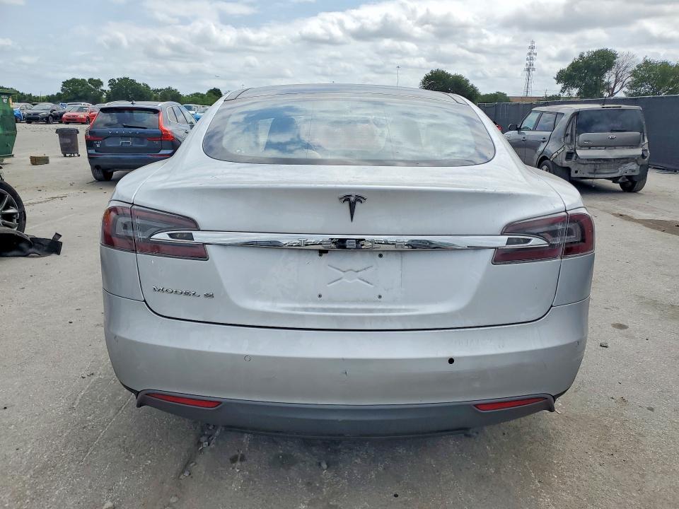 2015 Tesla Model s