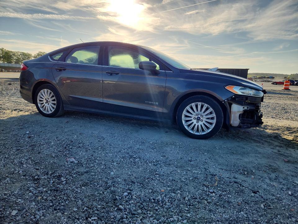 2016 Ford Fusion s Hybrid