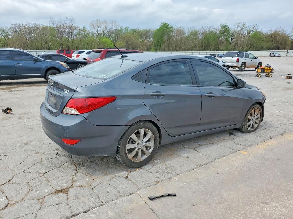 2012 Hyundai Accent gls