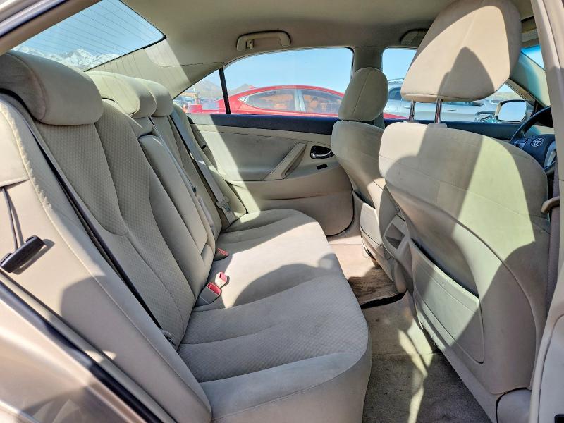 2009 Toyota Camry le