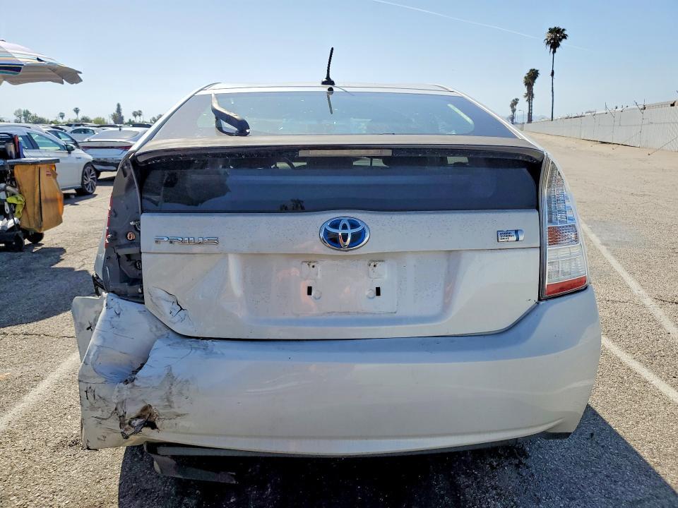 2010 Toyota Prius ii