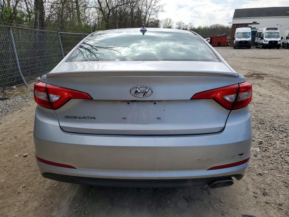 2015 Hyundai Sonata se