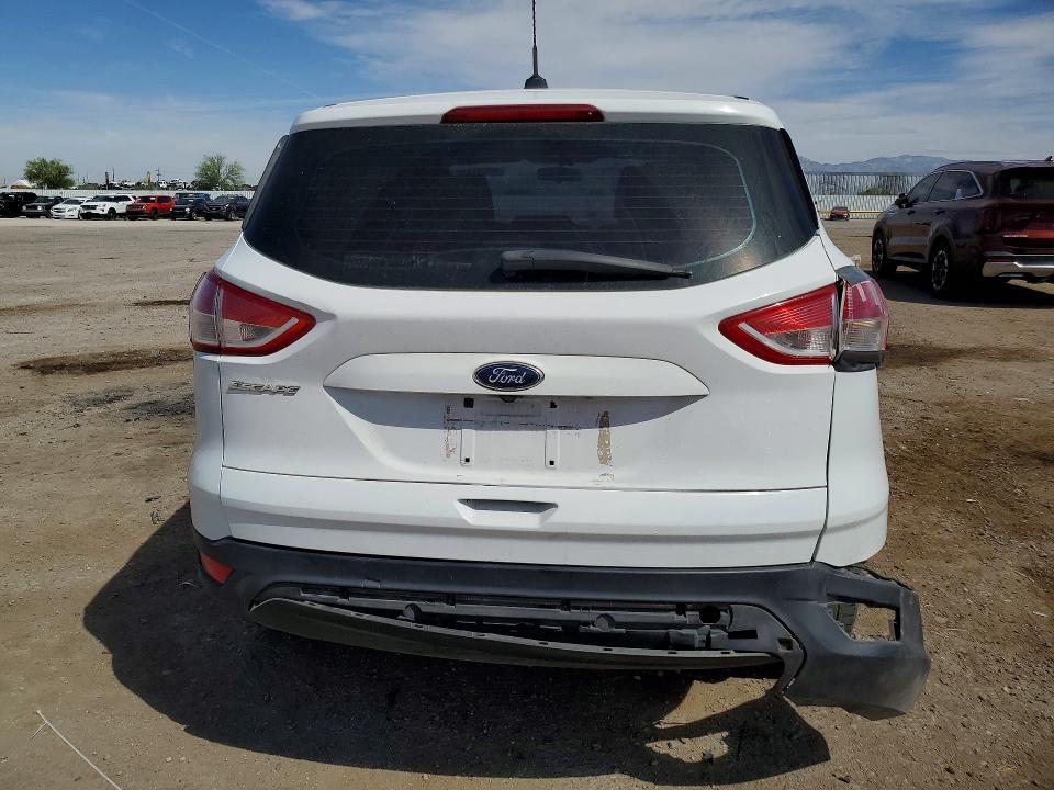 2015 Ford Escape s