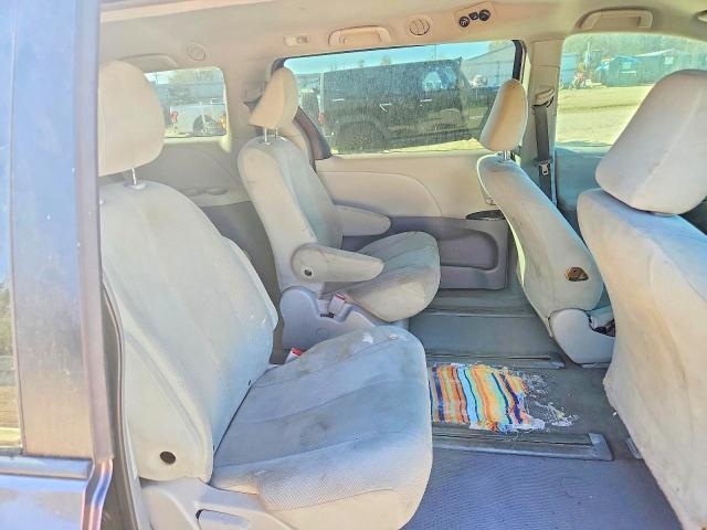 2011 Toyota Sienna Base