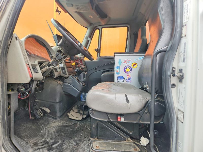 2012 International 4300 Delivery Truck