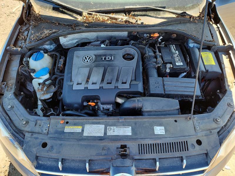 2013 Volkswagen Passat sel