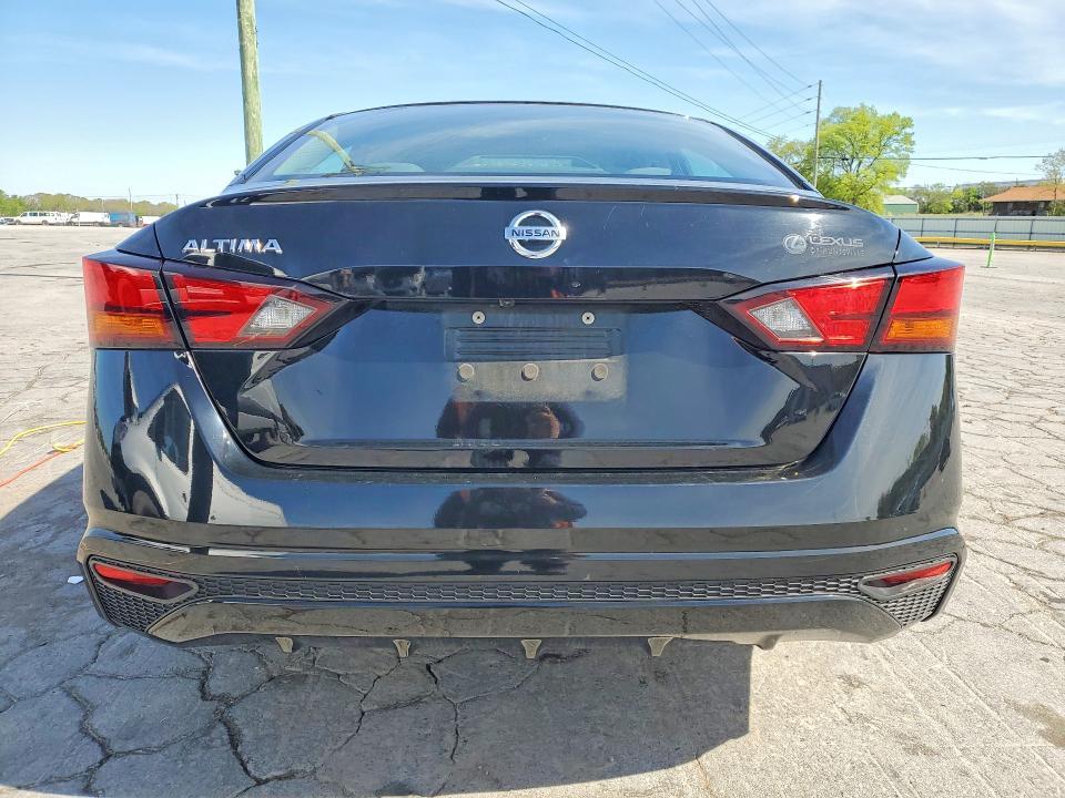 2021 Nissan Altima 2.5 s