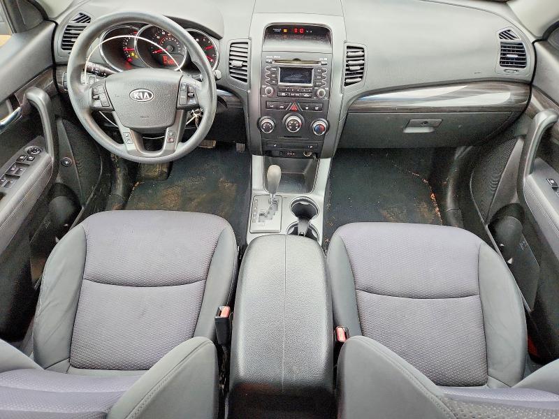 2011 KIA Sorento lx