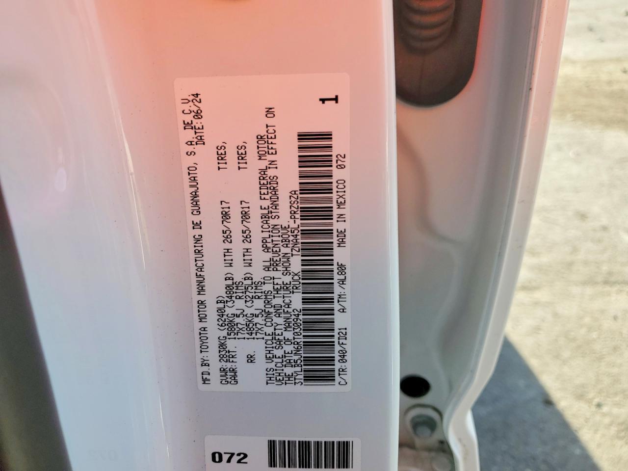 2024 Toyota Tacoma TRD OFF-Road