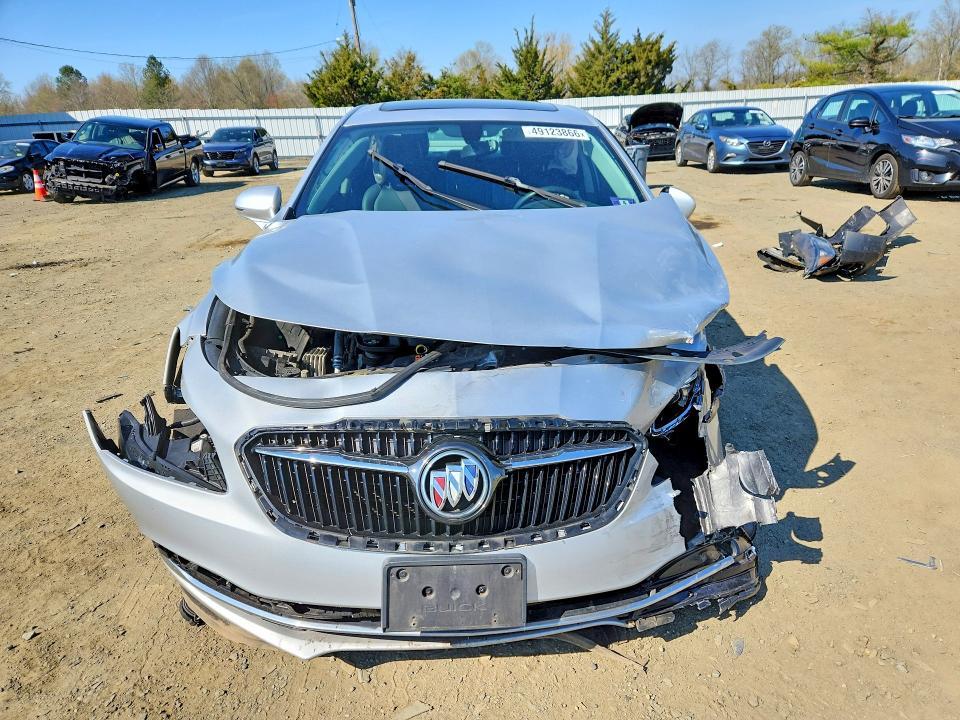 2017 Buick Lacrosse Essence