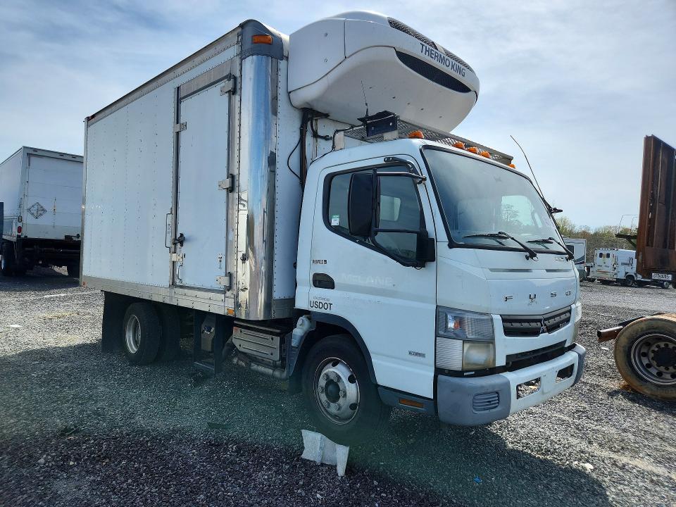 2012 Mitsubishi Fuso FEC72S Refrigerated BOX Truck