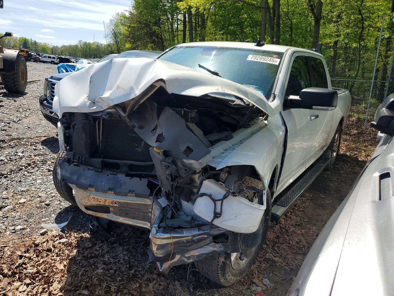 2018 Ram Trucks 1500 SLT