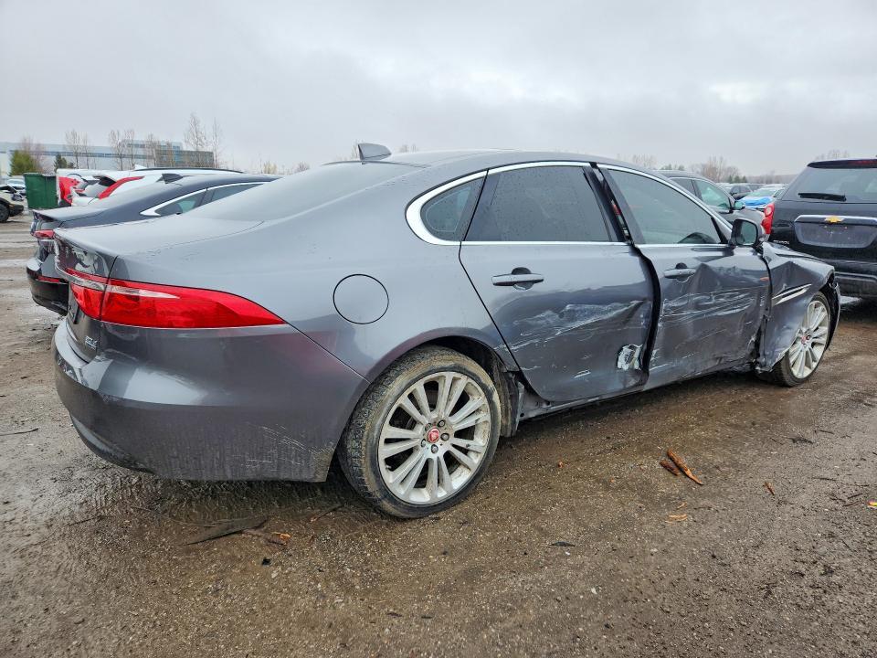 2017 Jaguar Xf Prestige
