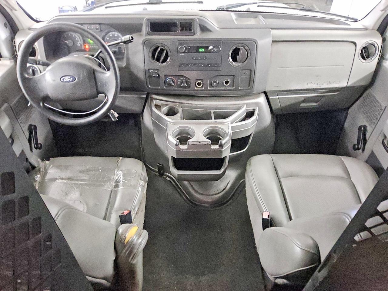 2009 Ford Econoline E350 Super Duty Van